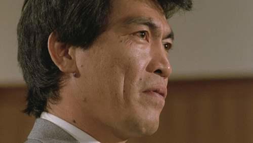 大傻 成奎安 有两房太太 死后才知他的另一面