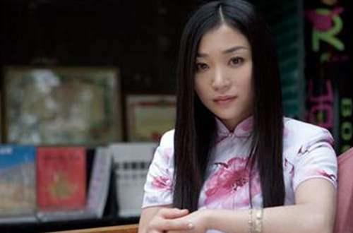 郭敬明于正们抄袭的事情 韩寒一针见血地道出了本质