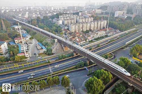 温州事故周年 当事动车的 凤凰涅槃