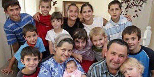 世界上最年幼的母亲