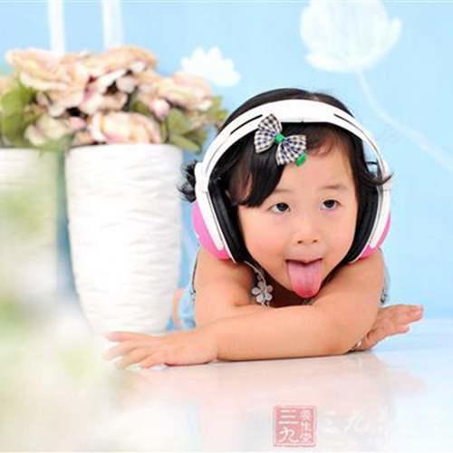 舌苔厚黄是怎么回事 舌苔厚黄是什么原因