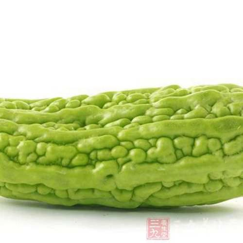 舌苔厚黄是怎么回事 舌苔厚黄是什么原因