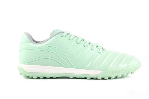 新晋性价比之王李宁铁系列SE袋鼠皮足球鞋赏析