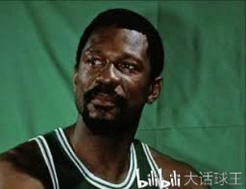 NBA历史上首位黑人教练 指环王 比尔拉塞尔