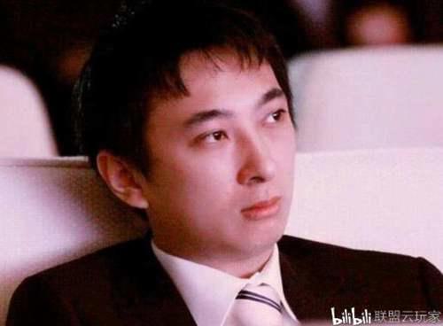 IG老板王思聪微博硬开LNG李麒麟 这波团战还真没完