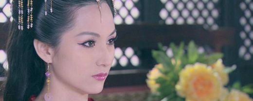 蓝燕隋唐英雄传演哪个