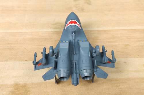 萌化后的歼11战斗机 你喜欢这款萌萌的国之利器吗