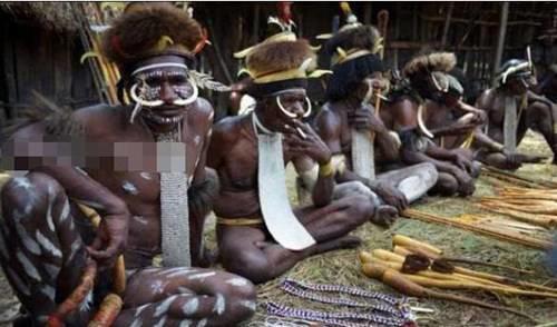 揭秘非洲象人族真相