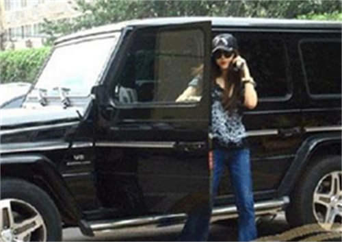 中国明星谁的座驾最贵 明星的车