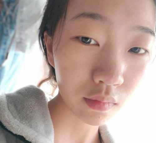 女生丑脸标准,判断自己长得丑不丑