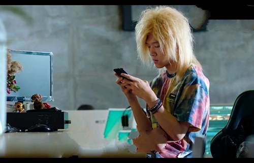 鹿晗演的穿越火线真的好看 是真的