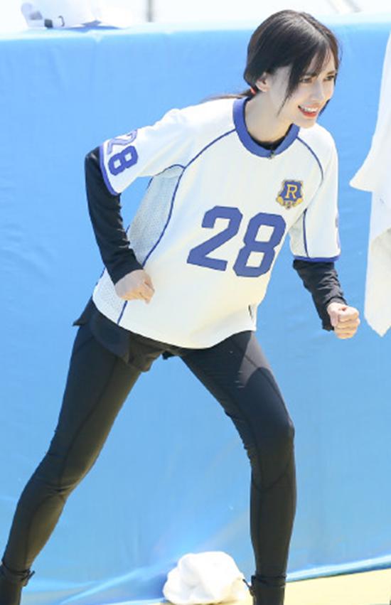 奔跑吧Angelababy黑长直什么梗