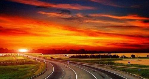 全美最孤独最荒凉的公路