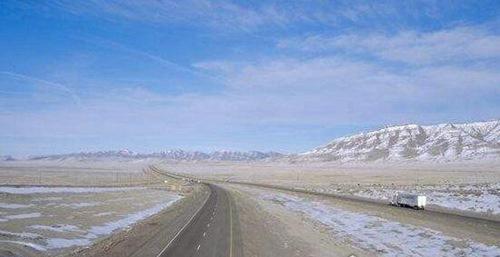 全美最孤独最荒凉的公路