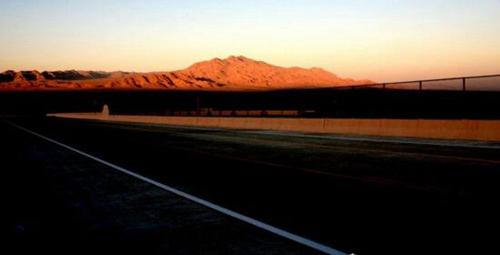 全美最孤独最荒凉的公路