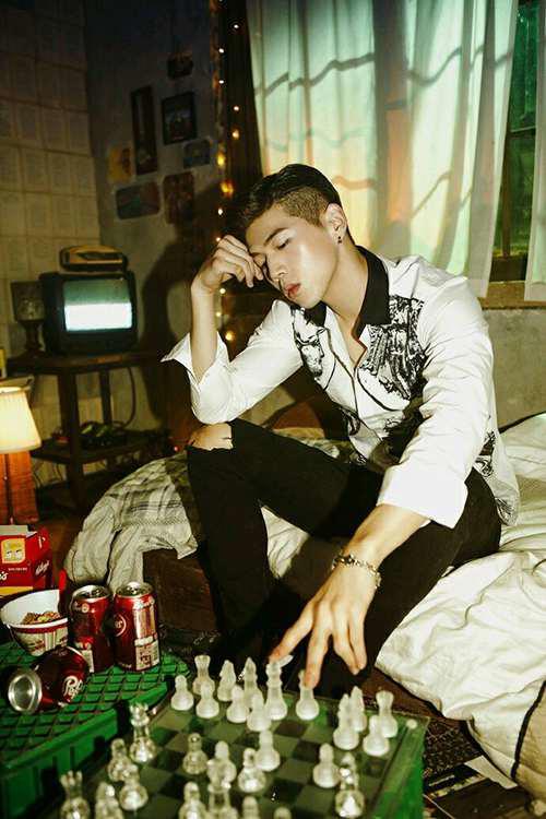 安利韩国混声组合KARD简介