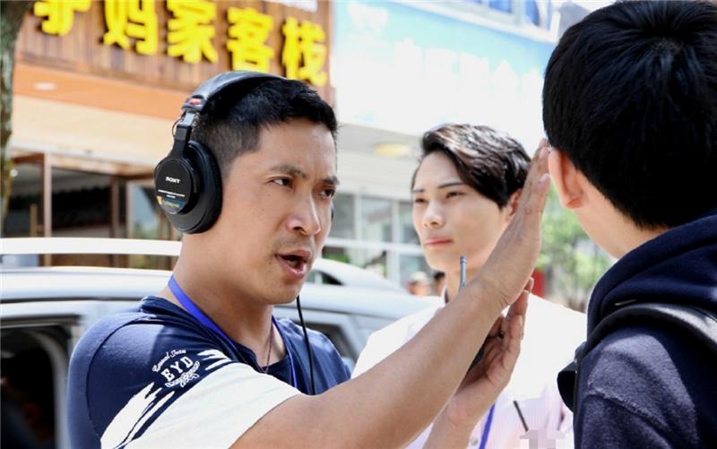 导演陈剑发微博：直击王宝强疯狂炒作离婚事件全过程