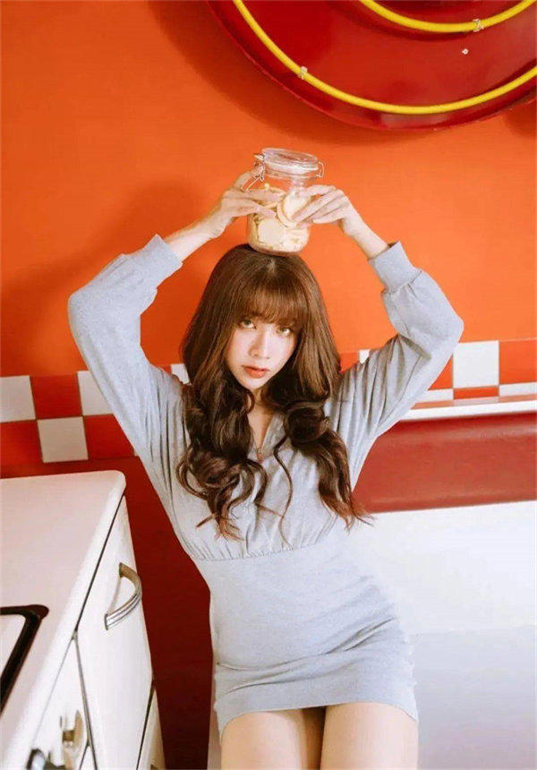 国产演员吴梦梦个人资料介绍(暗黑界知名度最高网红)