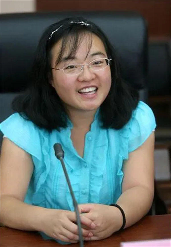 最早的谋女郎魏敏芝资料简介(13岁就一夜爆红)