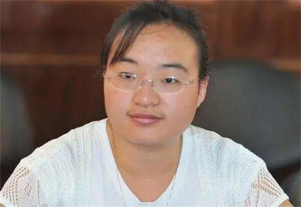 最早的谋女郎魏敏芝资料简介(13岁就一夜爆红)