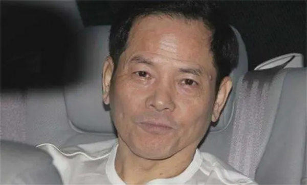 真大佬崩牙驹尹国驹资料简介(当年叱咤风云的张子强就被他干过)