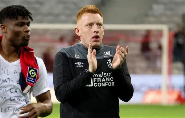 法甲兰斯教练斯蒂尔生涯资料介绍(30岁的最年轻主帅13轮不败)