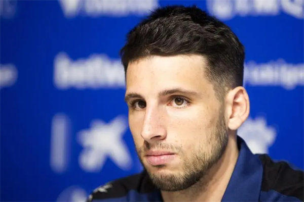 鲁能新赛季中锋外援基本确定卡莱里(曾和武磊做过队友)