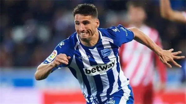 鲁能新赛季中锋外援基本确定卡莱里(曾和武磊做过队友)