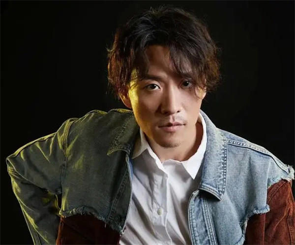 《狂飙》老默扮演者冯兵资料介绍(现实中曾荣获7次三等功)