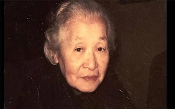 王淑贞简历及个人资料(8女5儿全部培养成博士)