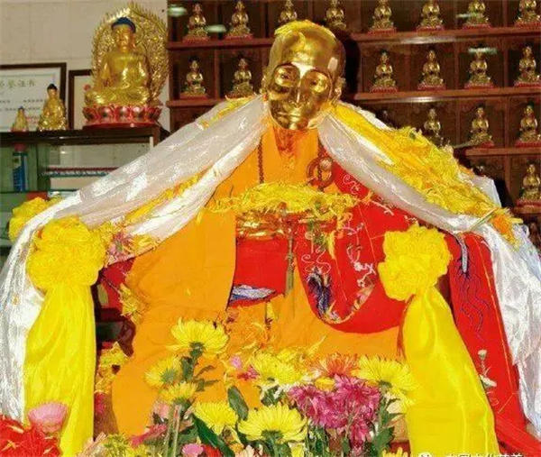 妙智法师人物资料简介(116岁肉身菩萨据说是药师佛在世)