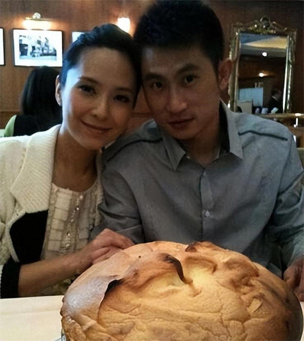 混血港姐郭羡妮个人资料简介(倒贴3套房下嫁到河南农村)