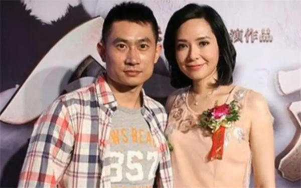 混血港姐郭羡妮个人资料简介(倒贴3套房下嫁到河南农村)