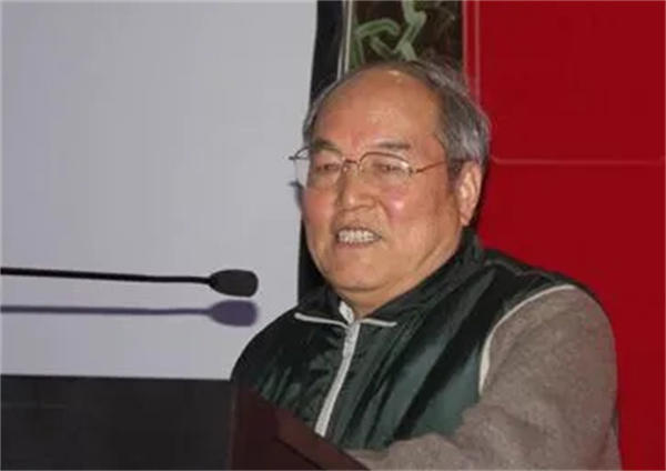 魏江春个人资料简介(把冷门做成绝学的地衣科开创者)