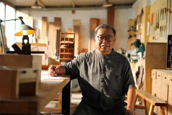 阿木爷爷王德文个人资料简介(老了成为网红让年轻人羡慕)