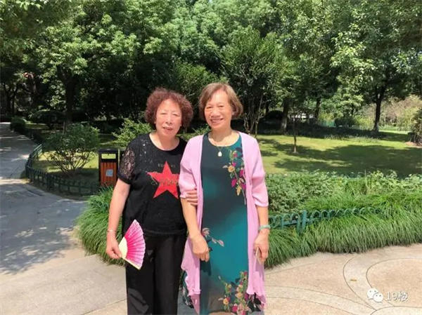 摇滚奶奶董云蓉个人资料介绍(79岁成为网红让人敬佩)