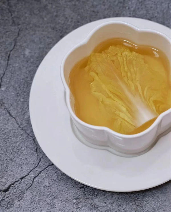 90后老曼周高峰个人资料介绍(凭借一碗开水出名了)