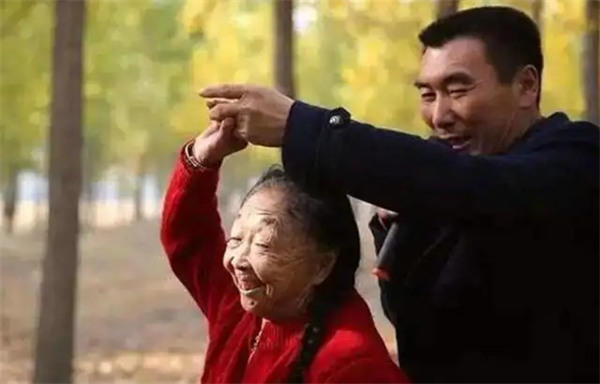 李玉成和马大姐少夫老妻的故事(很多人不理解李玉成怎么想的)