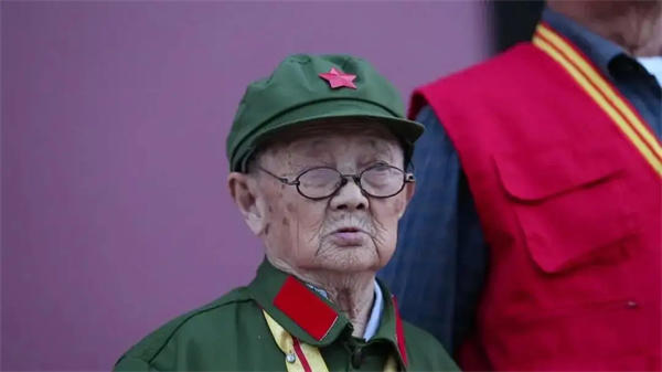 英雄李安甫资料介绍(身高一米二但战功显著)