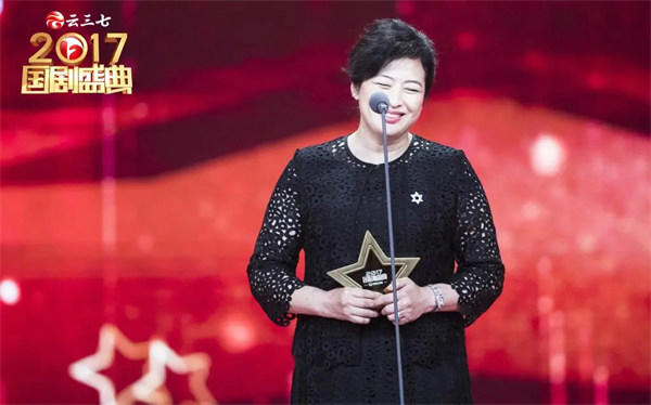 国家一级演员许娣个人资料介绍(与初恋老公恩爱40年)