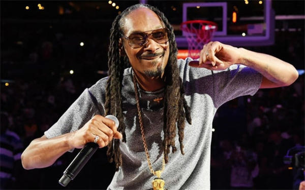 Snoop Dogg狗爷商业帝国资料介绍(西海岸之王不是浪得虚名)