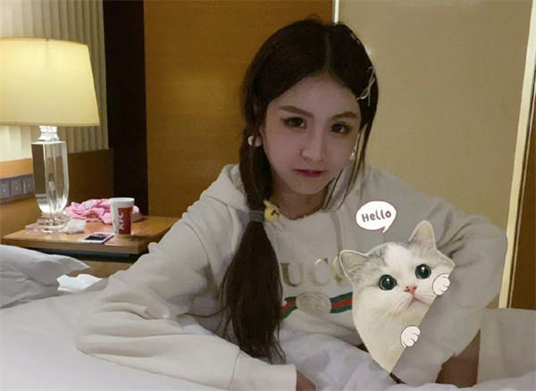 网红吃播猫妹妹患脑萎缩(辛巴愿花1亿帮其治病)