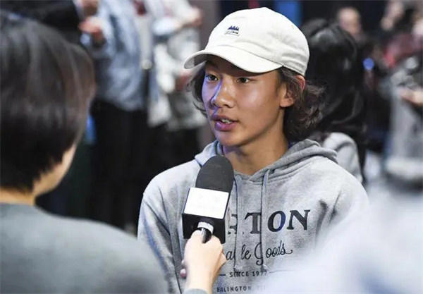 苏翊鸣个人简介资料(年少就已成传奇)