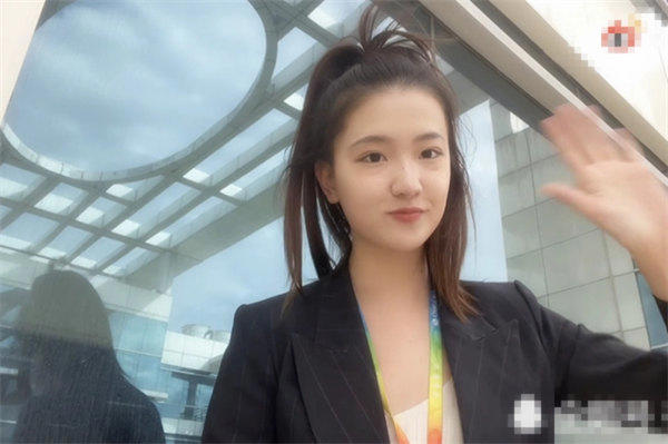 董明珠指定接班人孟羽童凭什么(很多人觉得更像是一场策划案)