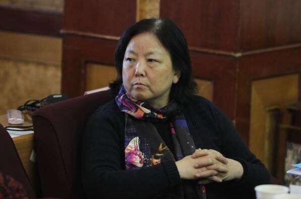方方的封城日记完整版让读者看清她这个人，现在被打脸