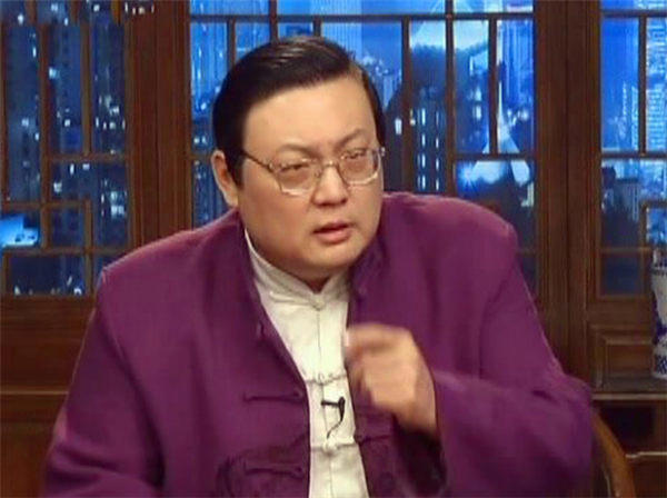 怎么评价老梁梁宏达?没想到还有骂他的