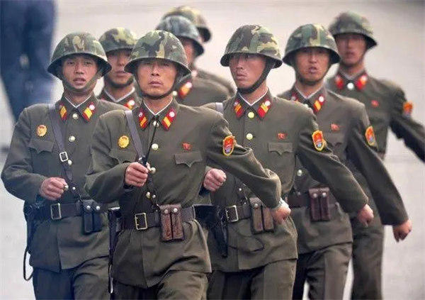 朝鲜为什么能拥有核武器(不是封锁了几十年吗)