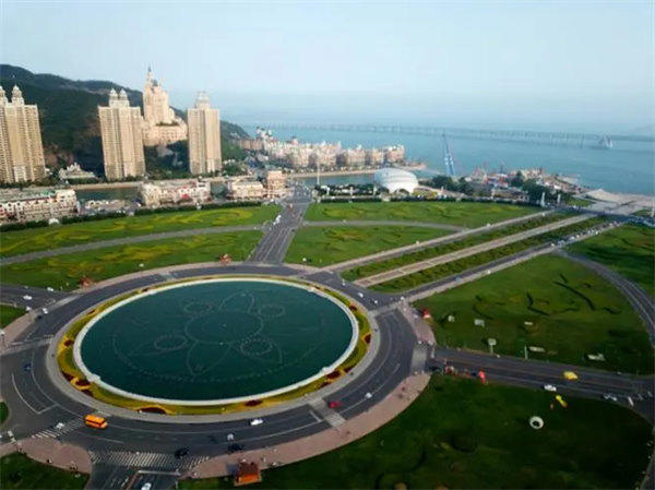 世界上最大的星海广场是哪个(竟然是大连的)