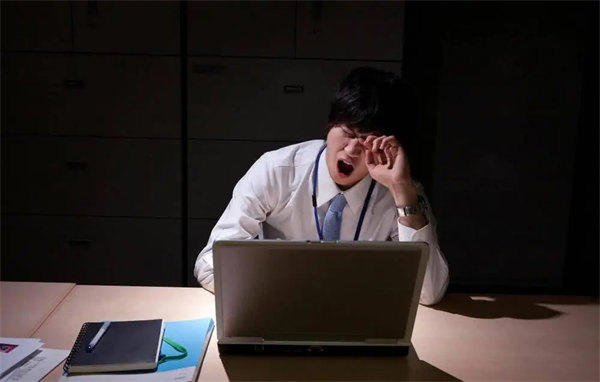 经常上夜班有什么危害(都是生活所迫)