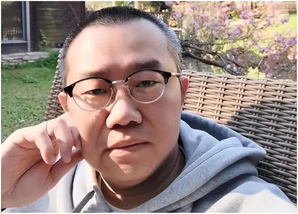 怎么评价涂磊退出主持(有网友说活该)